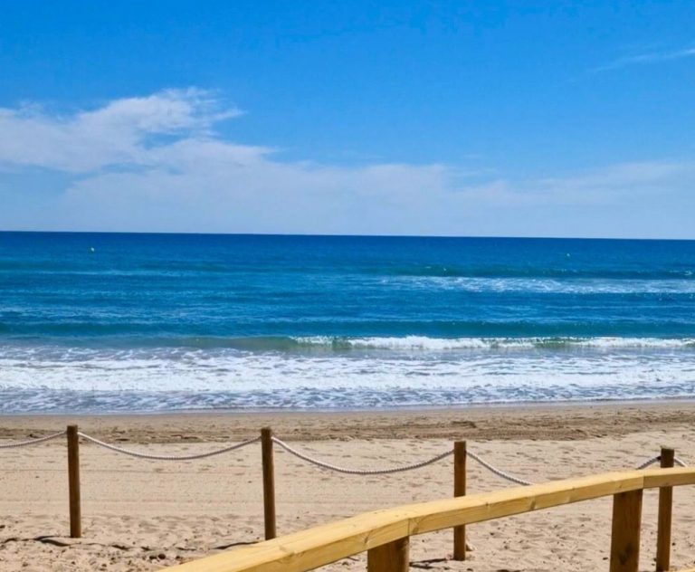 Beaches Costa Blanca Carabassí.