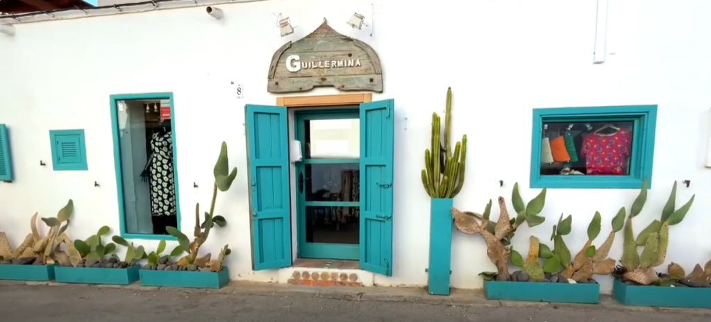 Sun, Sand & Secret Coves: Playas Cabo de Gata 5 La Negras shopping