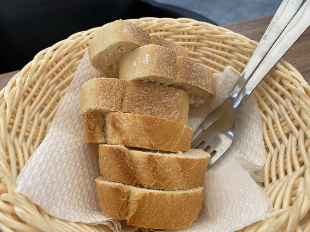 The Delightful Café el Badulake Algorfa 4 More bread