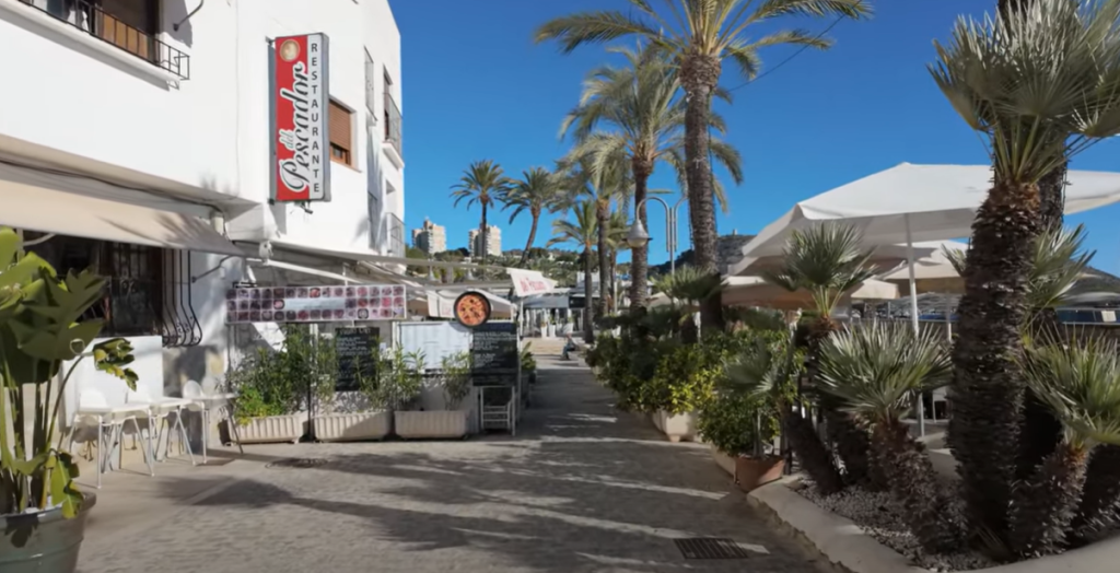 Plenty of places to eat in Moraira