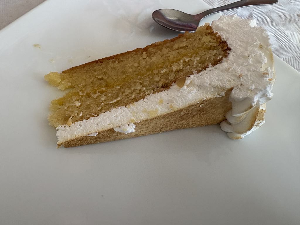 Restaurante Los Infantes Menu Del Dia 6 almond cake