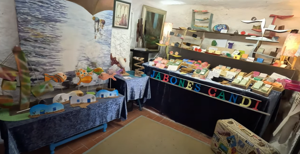 Cuevas del Rodeo Rojales: A Hidden Treasure 4 arts and craft