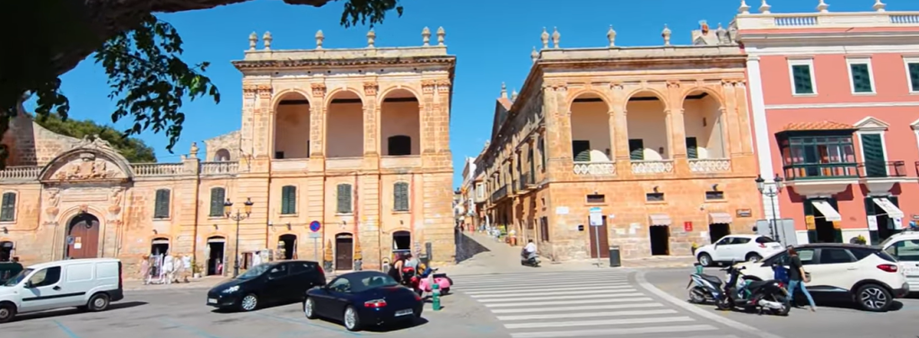 Parking in Ciutadella and Mahón