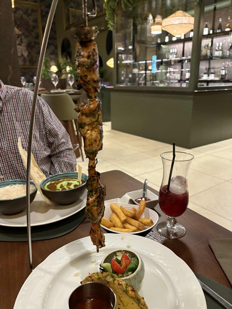 Olea Restaurant In Benijofar - Fabulous 6 Caribbean prawn and chicken skewers