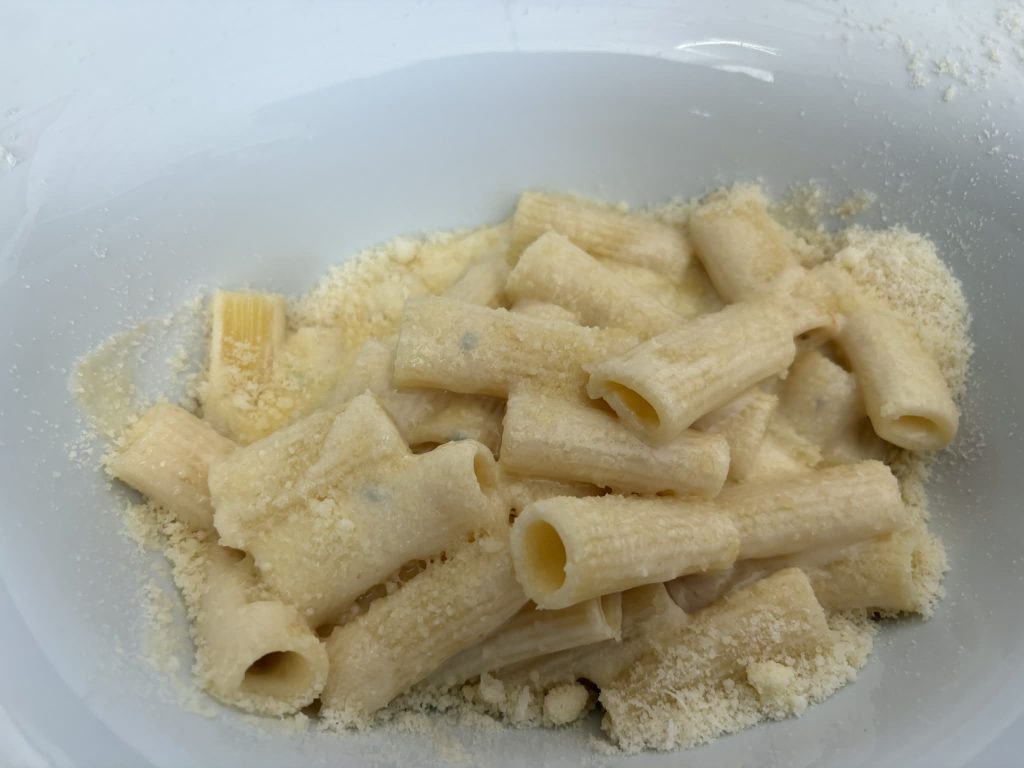La Famiglia Catral Lunch Visit 4 Rigatoni 4 Cheese,