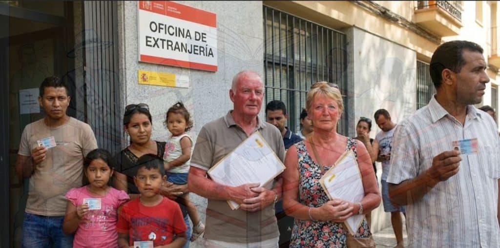 The Great 'Expat vs. Immigrant' Dust-Up 2 We’re All in the Same Queue at the Extranjería