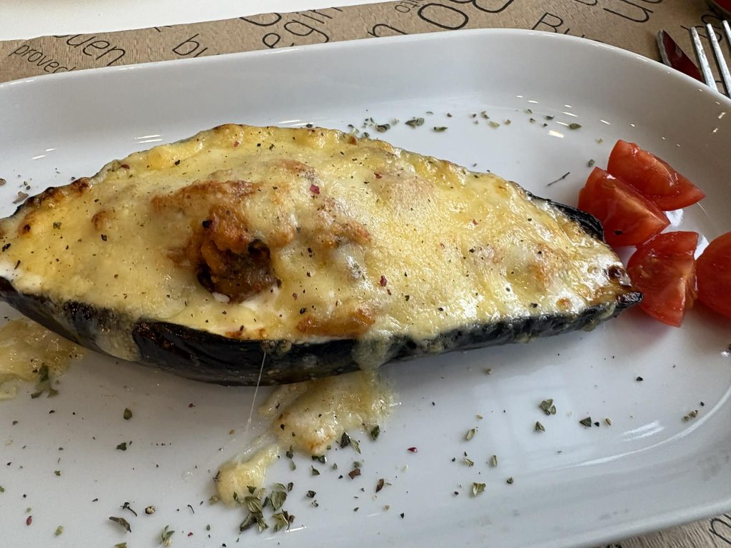 Aubergine