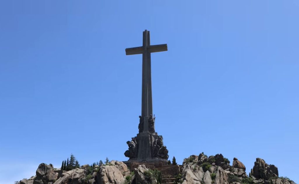 Valle de Cuelgamuros The Amazing History 3 The Valley of Cuelgamuros 150metre high cross
